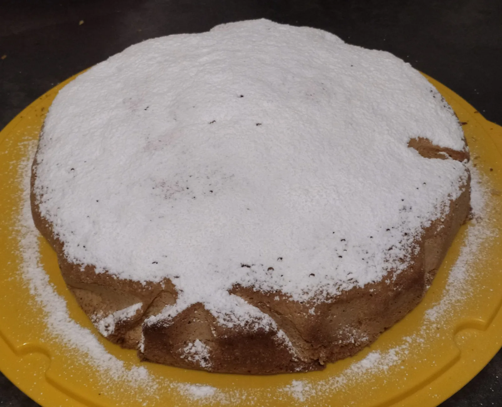 Torta di amaretti